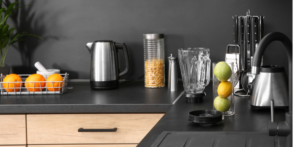 מוצרי חשמל לבית